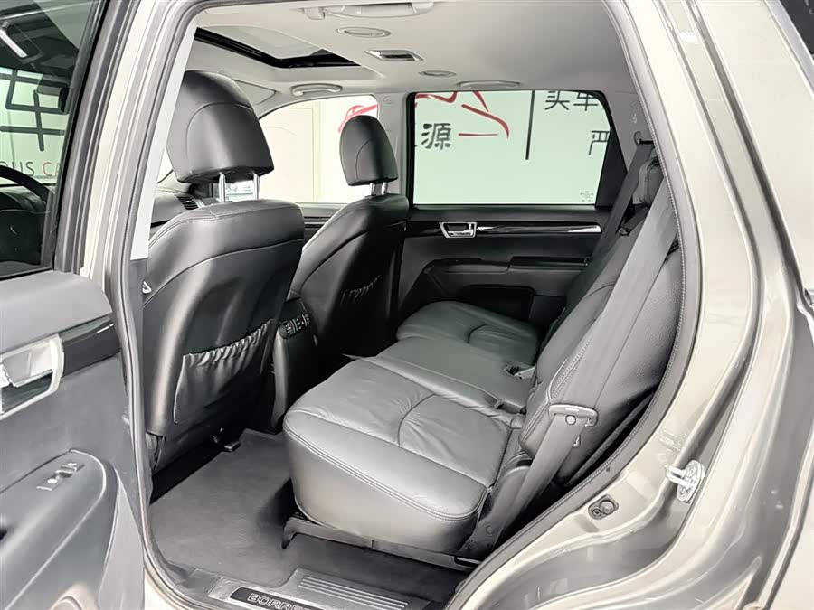 Kia Mohave 2010 صورة سيارة #11