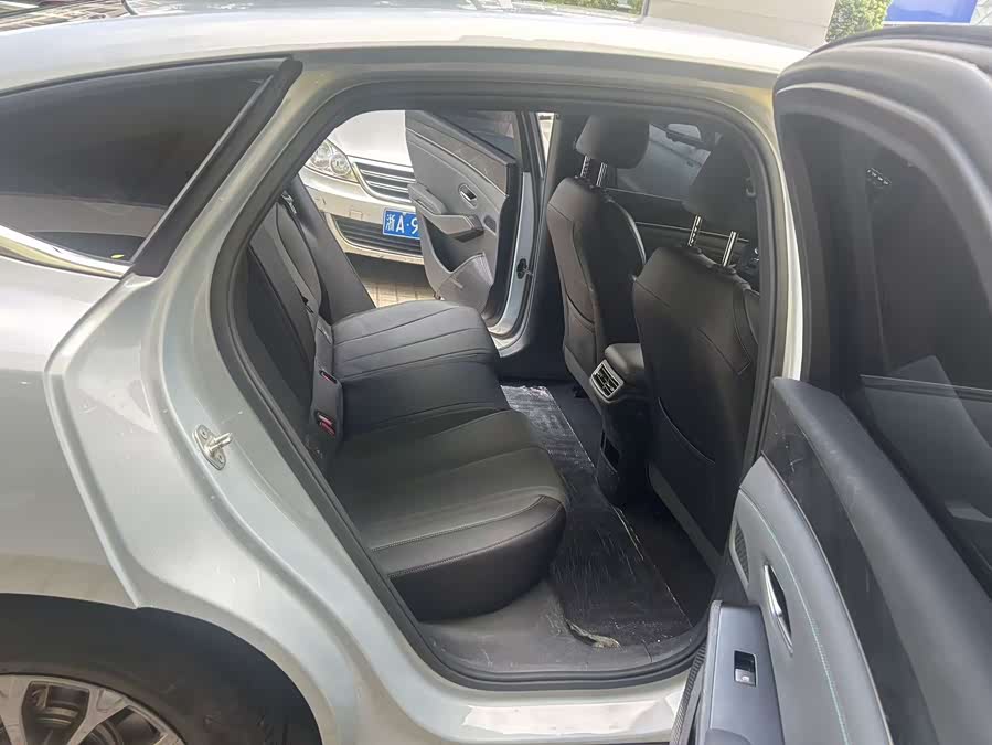 BYD Qin L 2024 car image #11