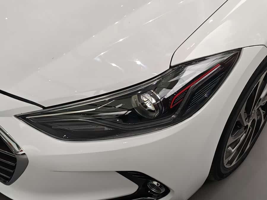 Hyundai Elantra AD 2020 car image #11