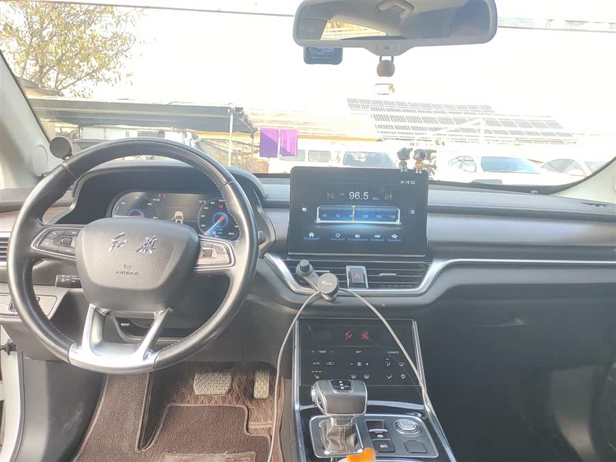 HongQi E-HS3 2020 car image #11