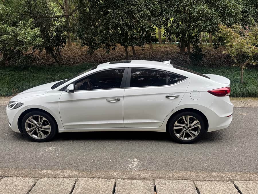 Hyundai Elantra AD 2018 #11 Hyundai Elantra AD 2018 car image #11