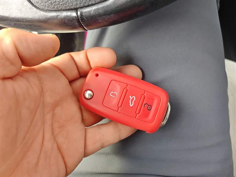 Volkswagen Cross Lavida 2015 #11 Volkswagen Cross Lavida 2015 car image #11