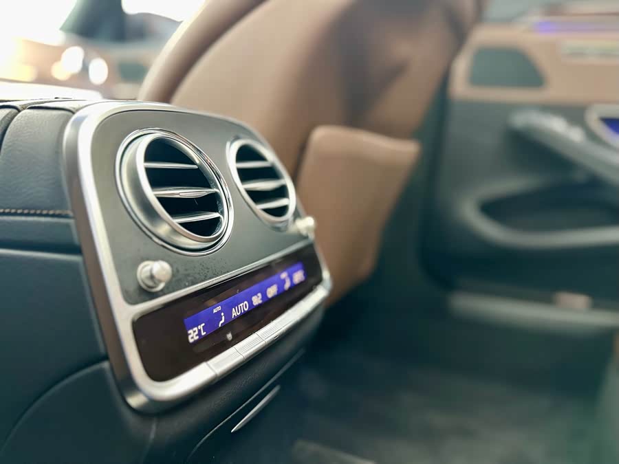 Mercedes-Benz S Class 2016 изображение автомобиля #11