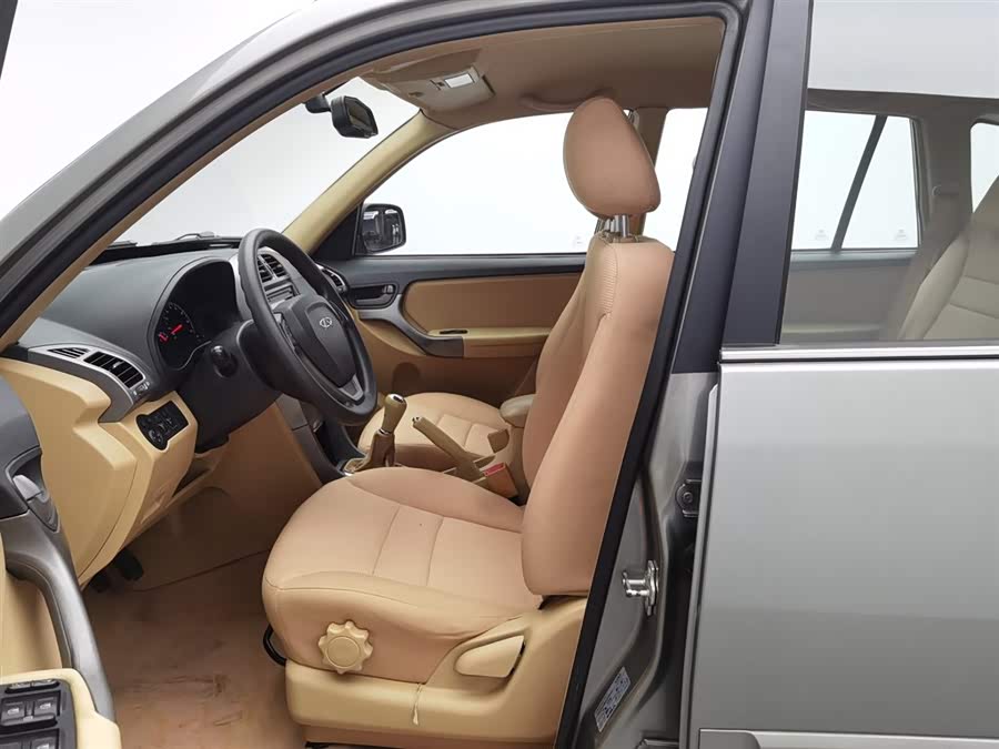 Chery Tiggo 2013 car image #11