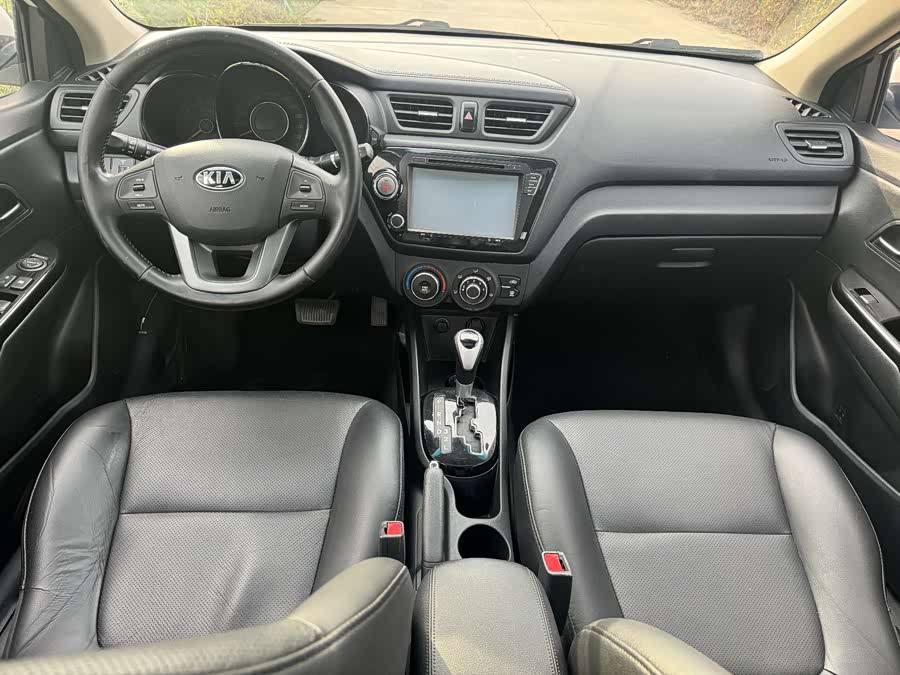 Kia K2 2013 image de voiture #11