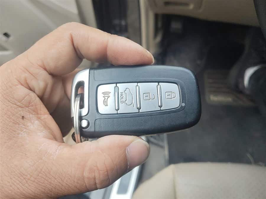 起亚 霸锐 2016 汽车图片 #11