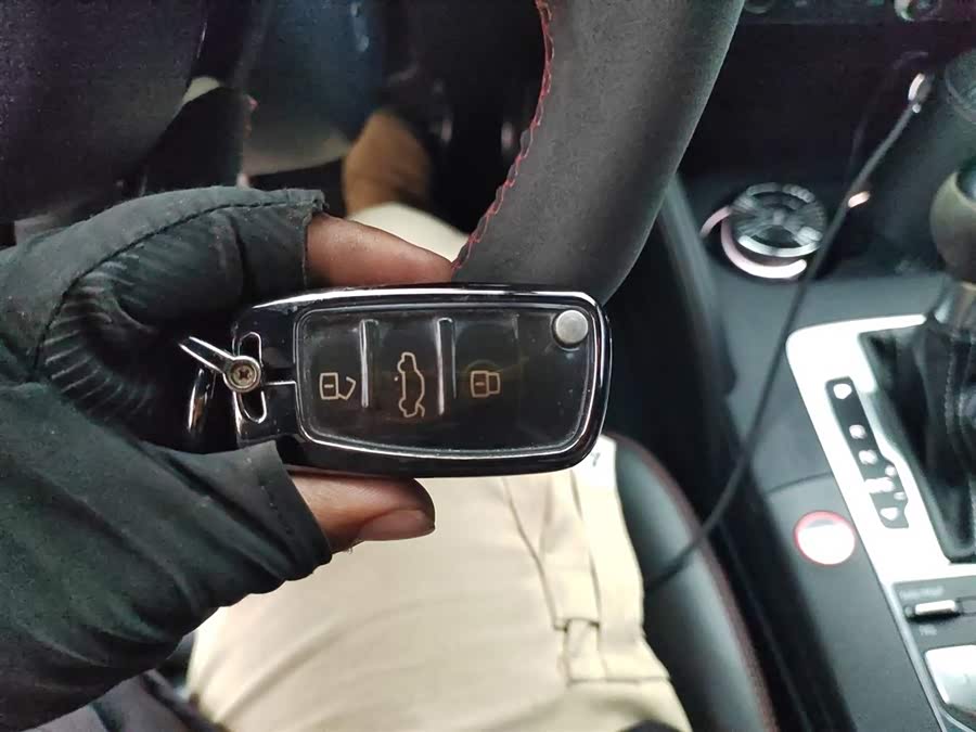 Audi RS 3 2018 car image #11