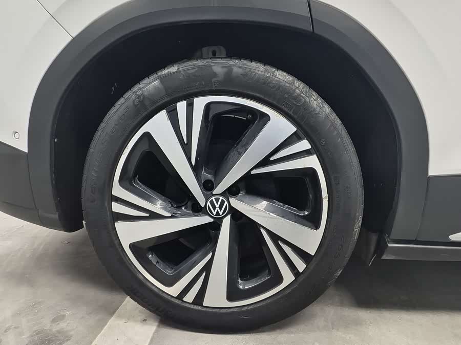 Volkswagen ID.6 Crozz 2022 immagine di auto #11