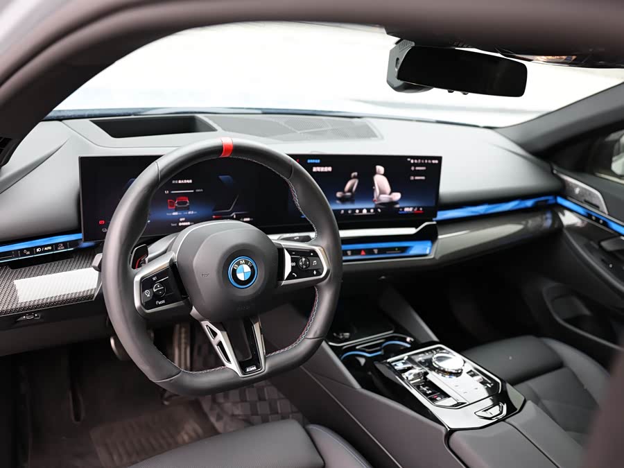 BMW i5 M60 2025 car image #11