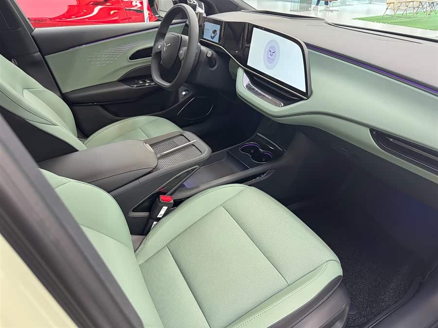 HongQi EH7 2025 #11 HongQi EH7 2025 car image #11