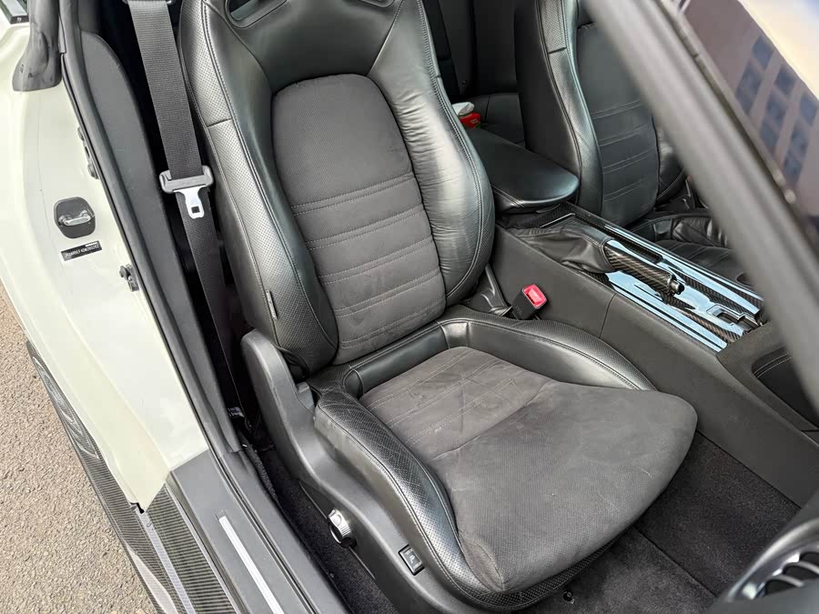 日产 日产GT-R 2018 汽车图片 #11