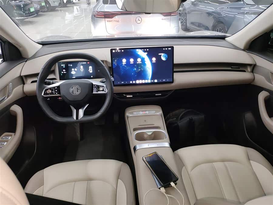 MG ES5 2024 car image #11