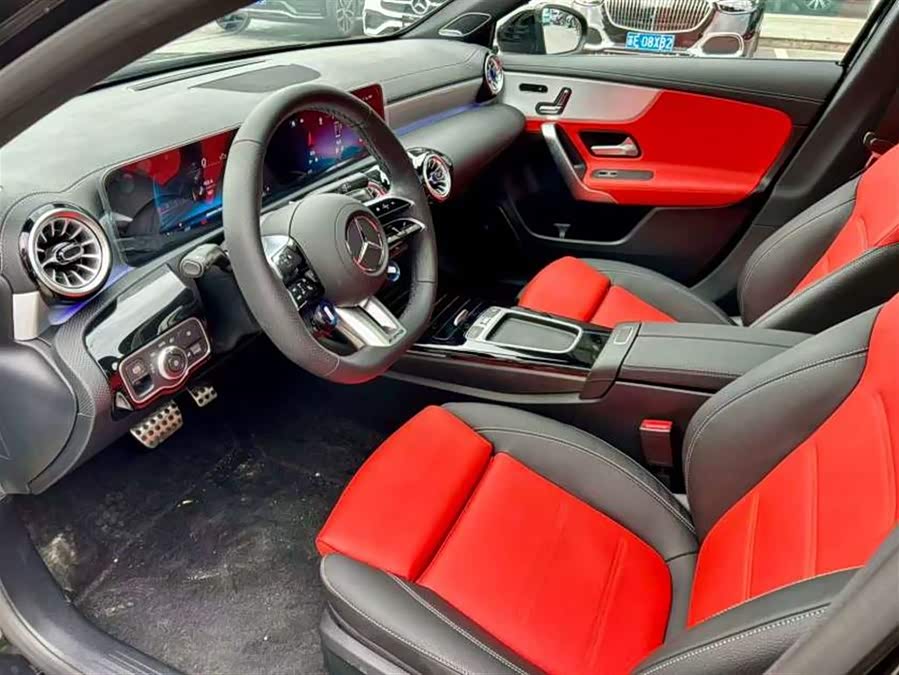 Mercedes-Benz A AMG 2025 #11 Mercedes-Benz A AMG 2025 صورة سيارة #11