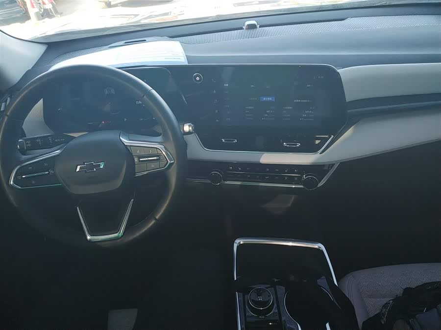 Chevrolet Equinox Plus 2024 #11 Chevrolet Equinox Plus 2024 car image #11