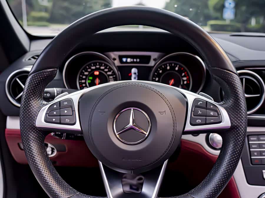 Mercedes-Benz SL Class 2017 car image #11