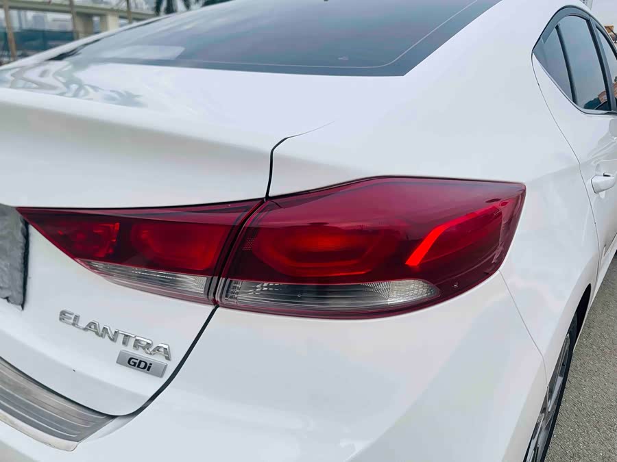 Hyundai Elantra AD 2016 car image #11