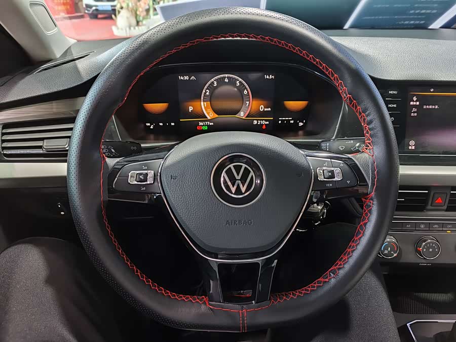 Volkswagen Lavida 2022 car image #11