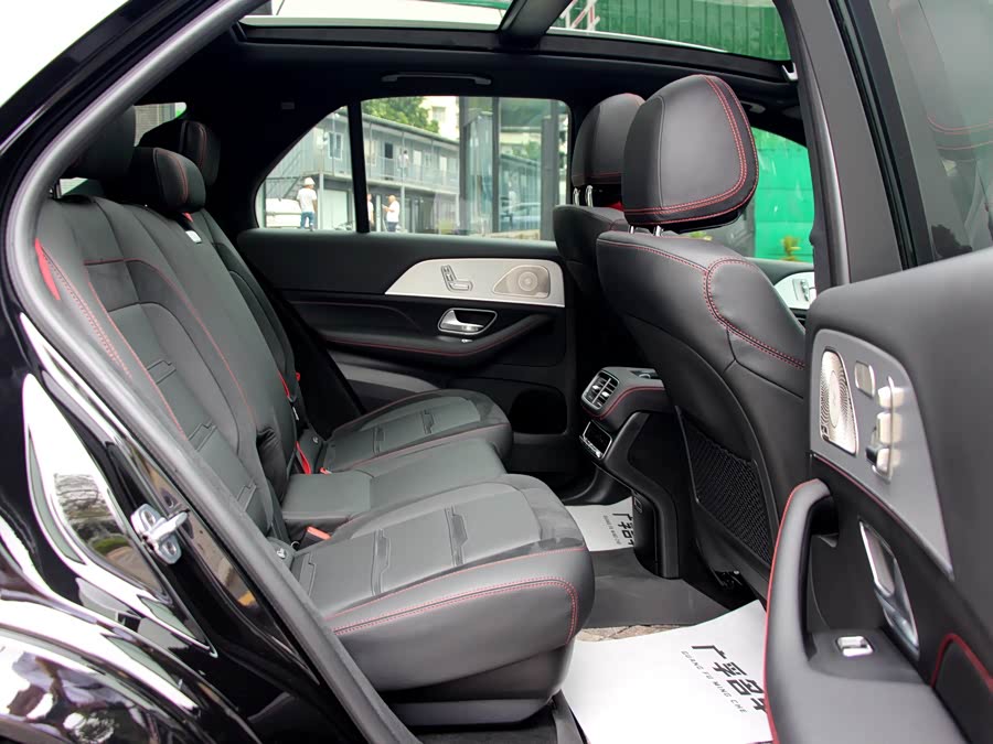 Mercedes-Benz GLE AMG 2025 immagine di auto #11