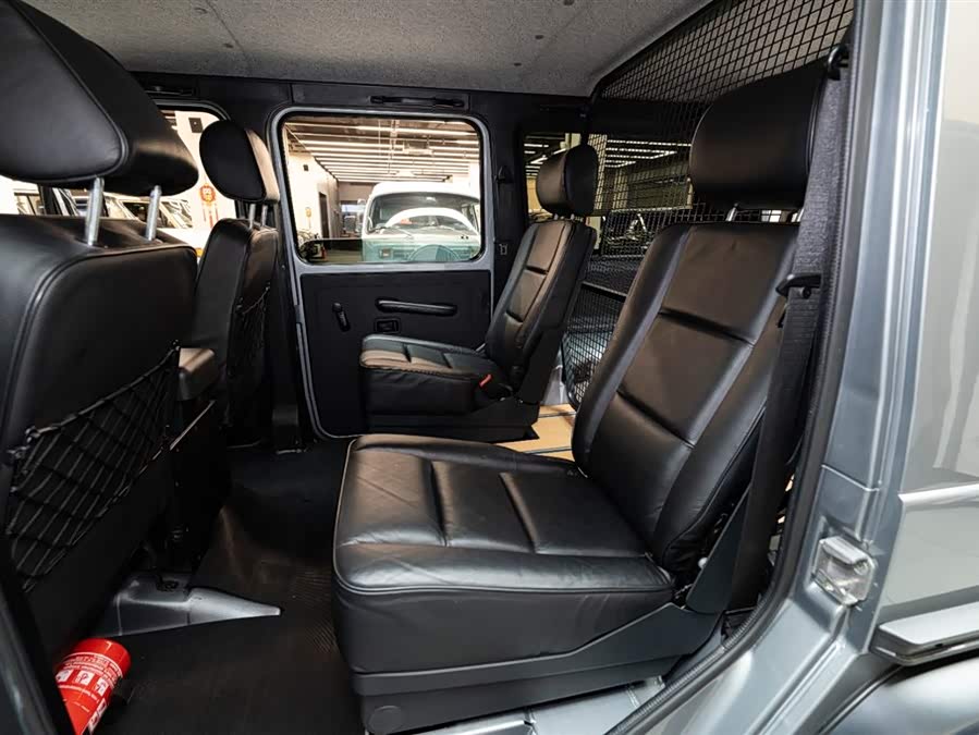 Mercedes-Benz 2019 car image #11