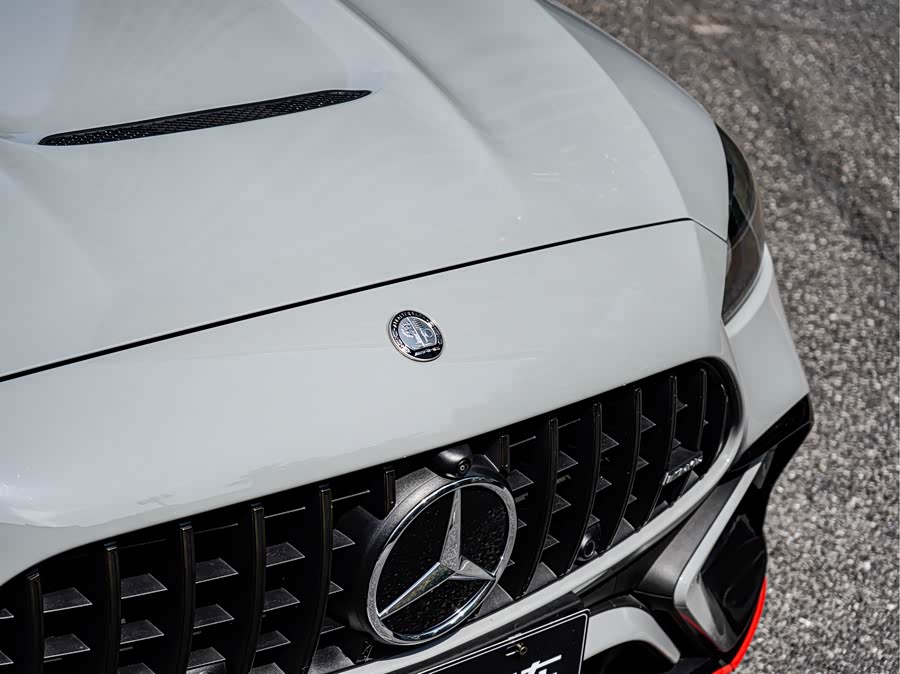 Mercedes-Benz C AMG New Energy 2025 изображение автомобиля #11