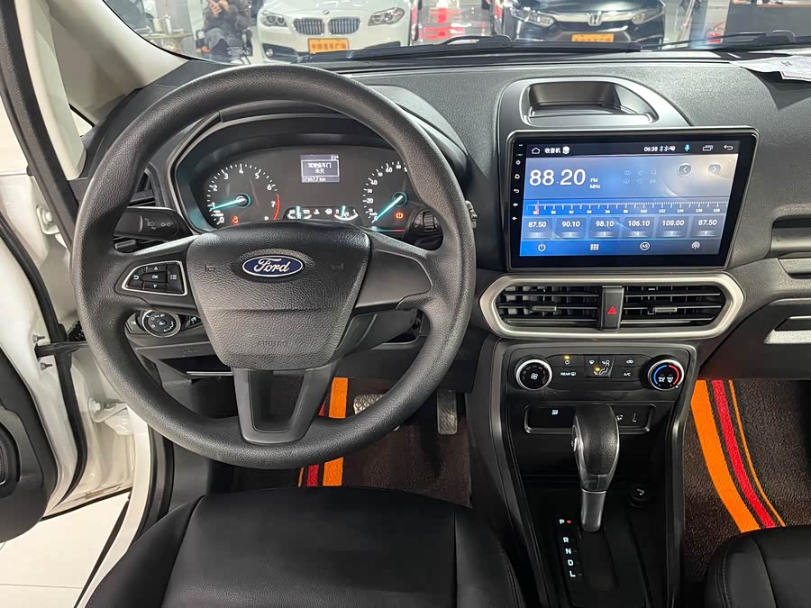 Ford EcoSport 2019 car image #11