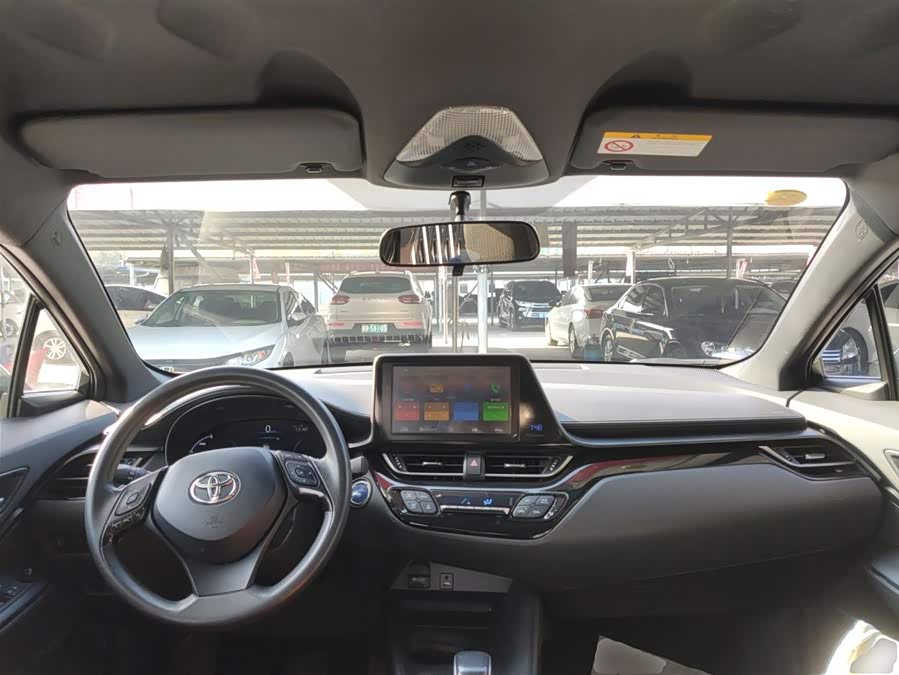 Toyota C-HR EV 2021 immagine di auto #11