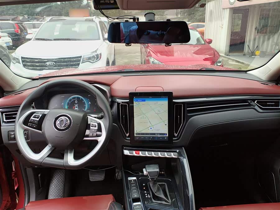 Forthing T5 2019 #11 Forthing T5 2019 imagem de carro #11