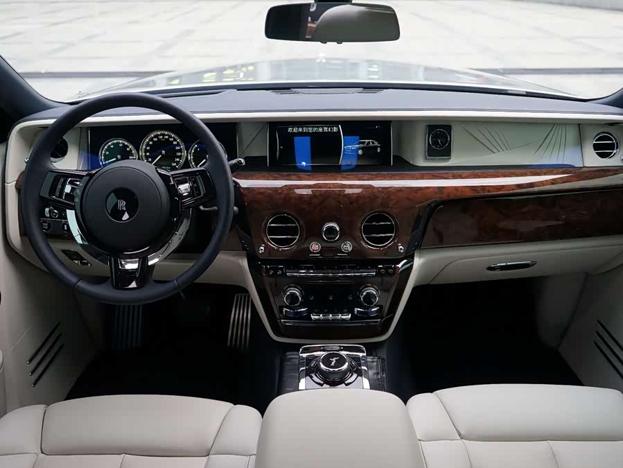 劳斯莱斯 幻影 2020 汽车图片 #11