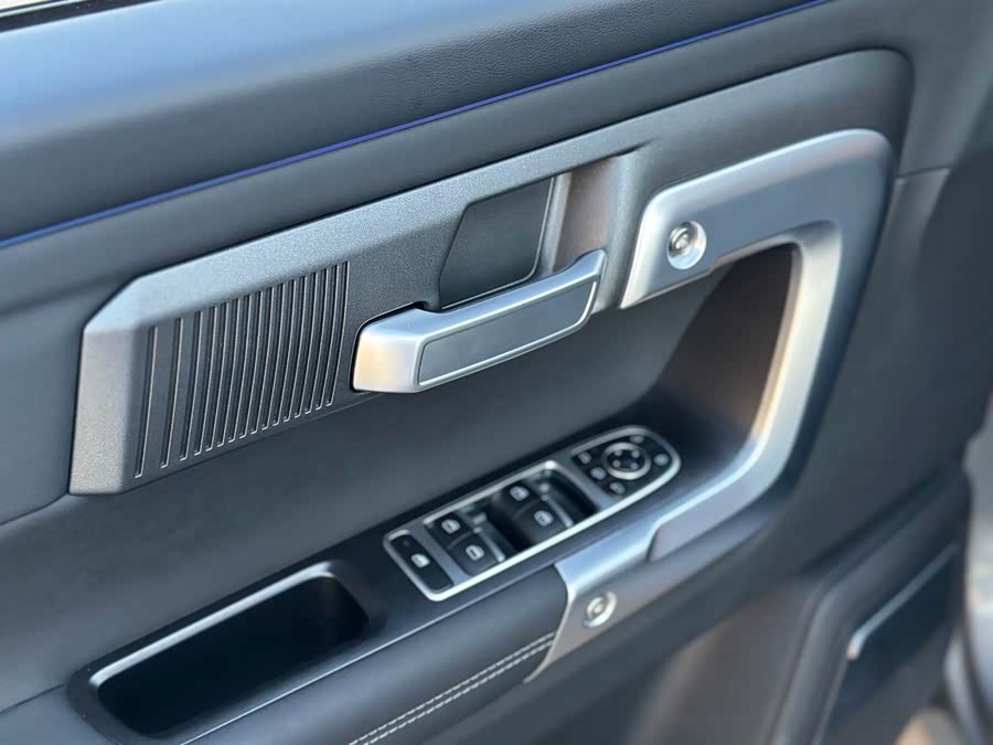 Chery Tiggo7 C-DM car image #11