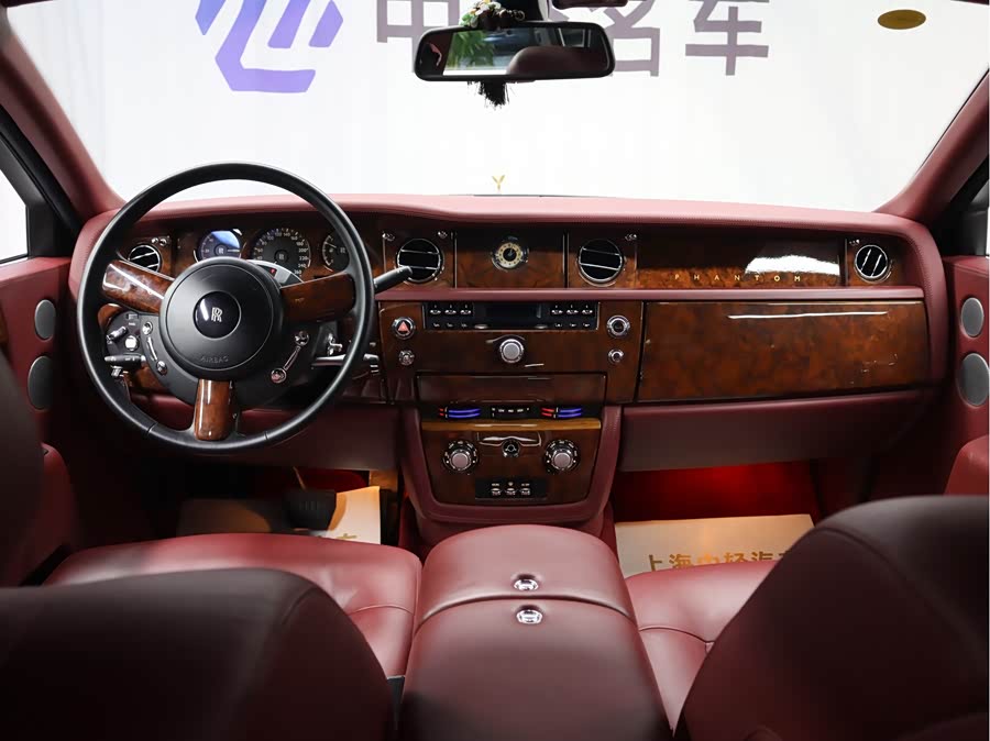 劳斯莱斯 古思特 2021 汽车图片 #11