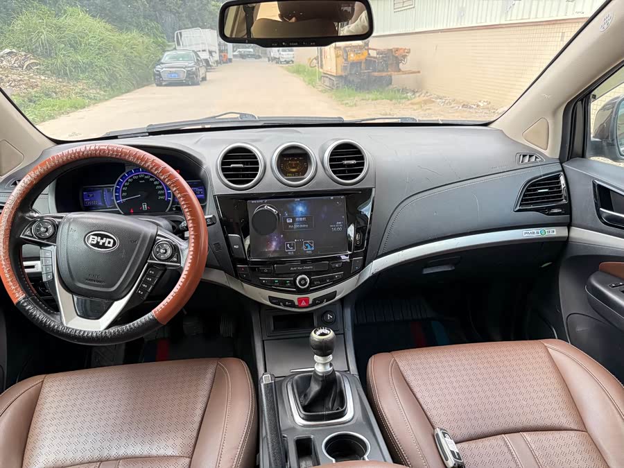 BYD S7 2016 #11 BYD S7 2016 car image #11