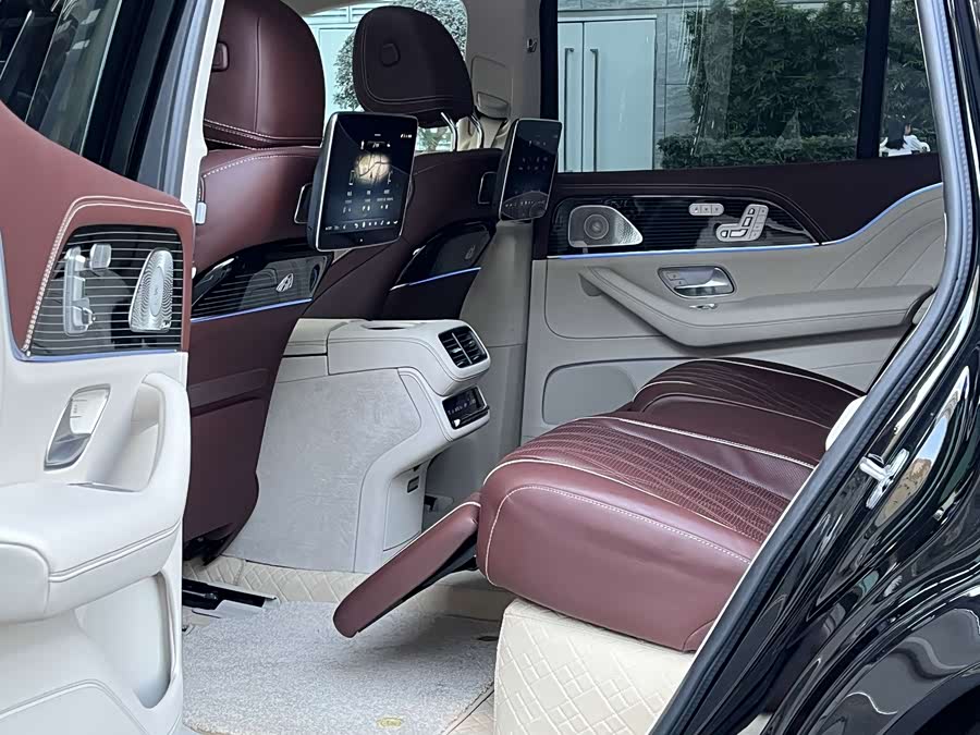 Mercedes-Benz Maybach GLS 2024 #11 Mercedes-Benz Maybach GLS 2024 car image #11