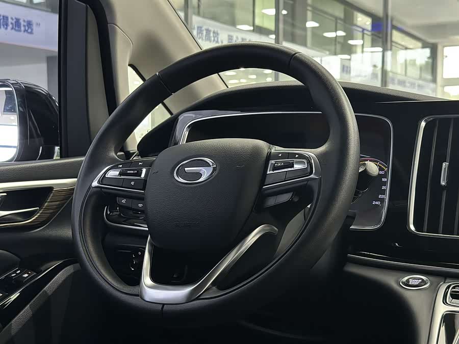 GAC Trumpchi M8 2022 #11 GAC Trumpchi M8 2022 car image #11