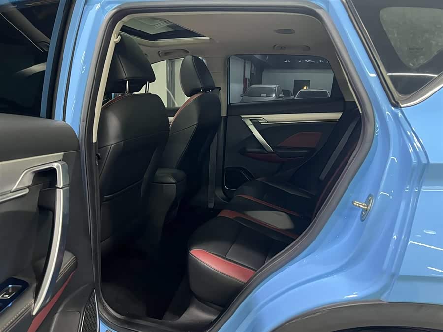 GEELY Coolray 2021 car image #11