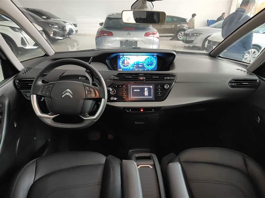 Citroen C4 PICASSO 2017 صورة سيارة #11