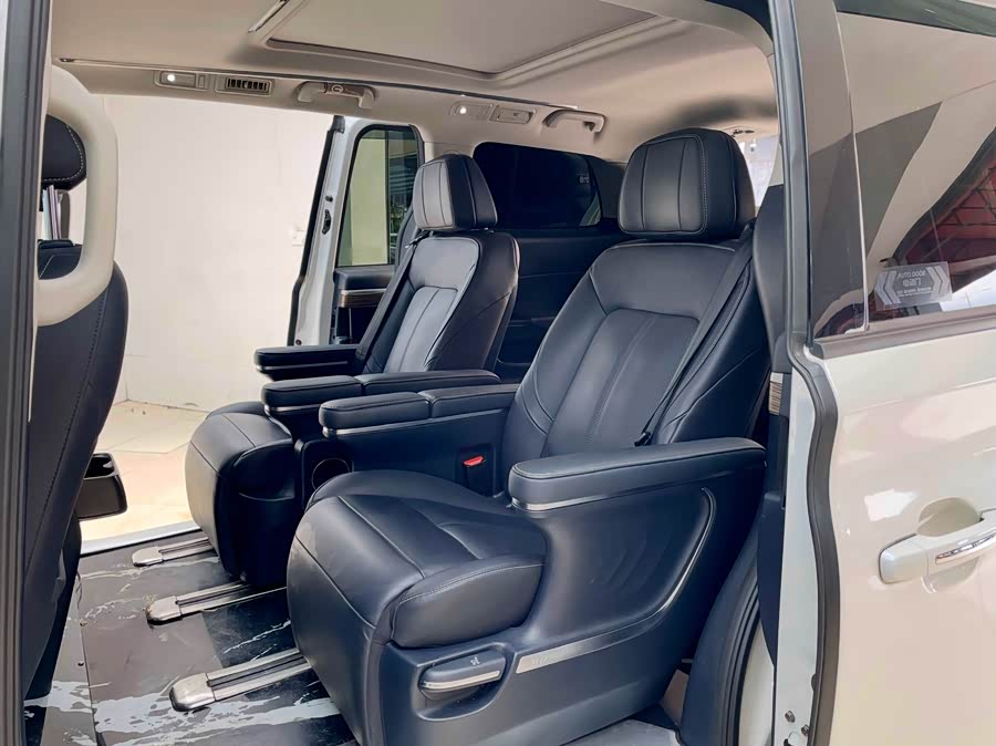 广汽传祺 传祺M8 2022 汽车图片 #11