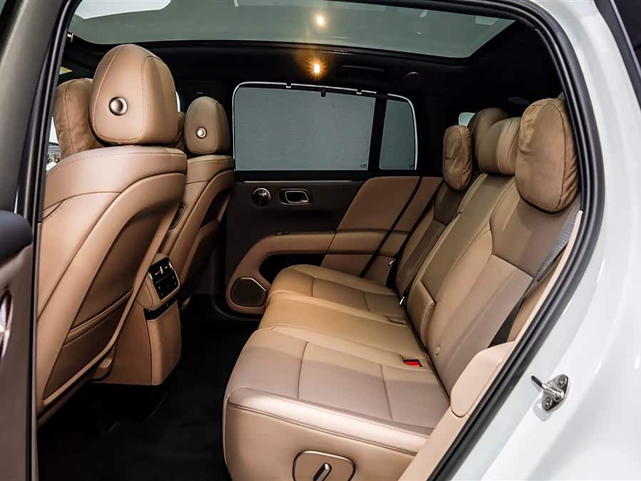 理想汽车 理想i6 2025 汽车图片 #11