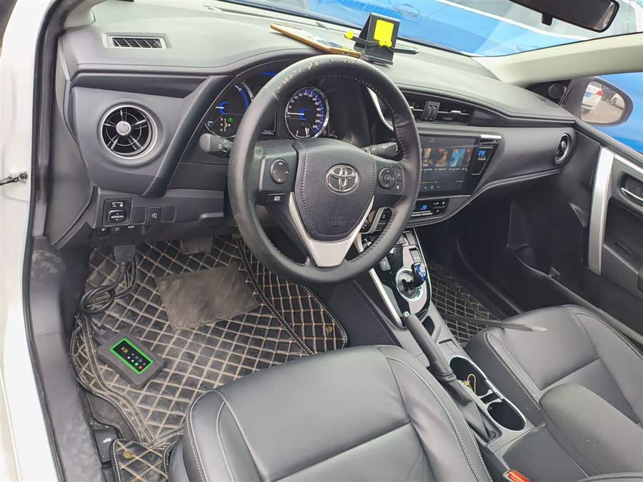 Toyota Corolla Hybird E+ 2021 immagine di auto #11