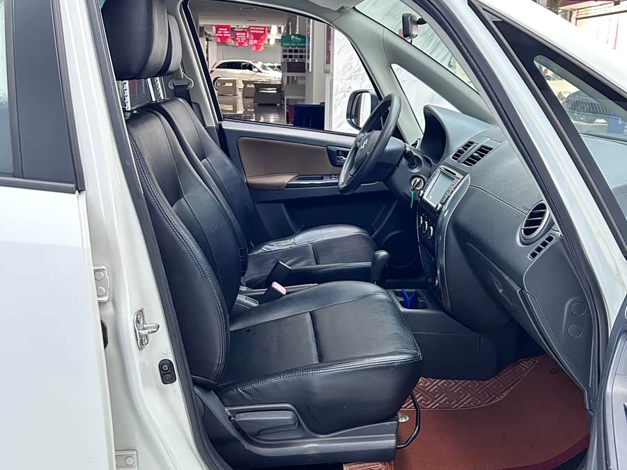 铃木 天语 SX4 2013 汽车图片 #11