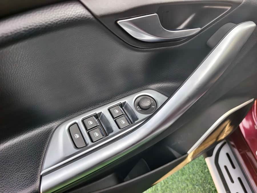 Soueast DX7 2016 car image #11