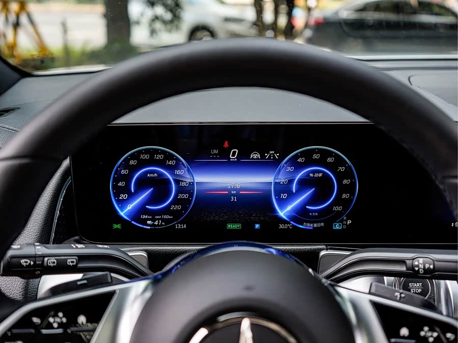 Mercedes-Benz EQB Class 2025 car image #11