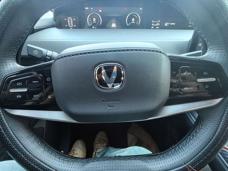 Changan UNI-K iDD 2023 #11 Changan UNI-K iDD 2023 car image #11