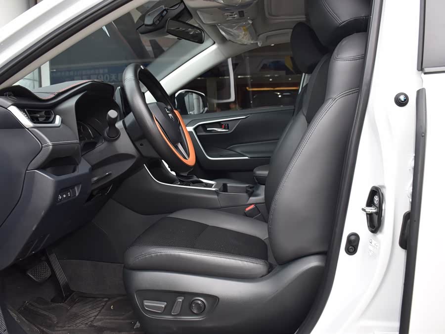 Toyota RAV4 2023 #11 Toyota RAV4 2023 immagine di auto #11