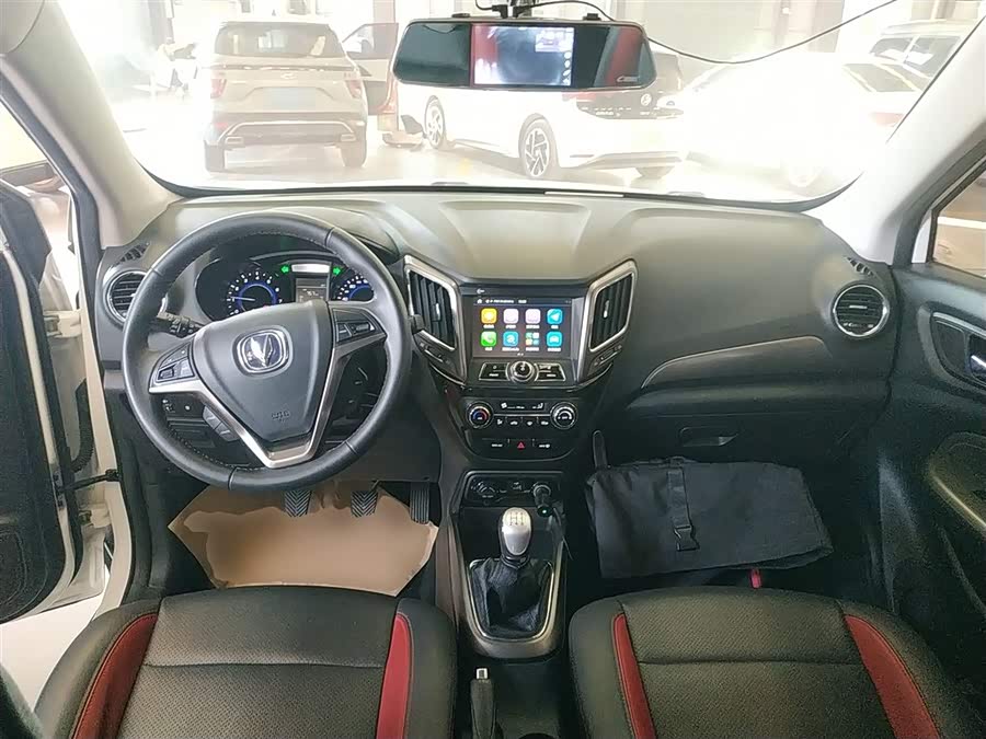 长安 长安CS15 2019 汽车图片 #11