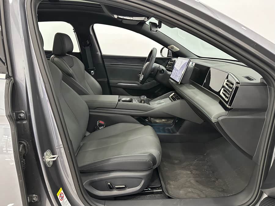 BYD Qin L 2025 #11 BYD Qin L 2025 car image #11