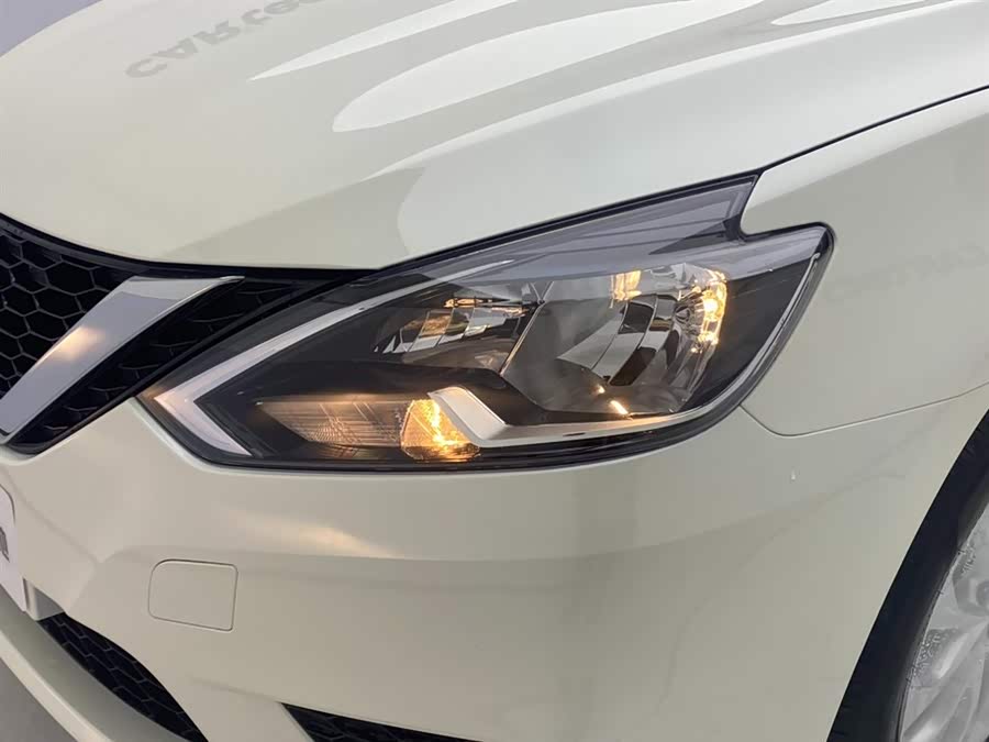 Nissan Sylphy car image #11