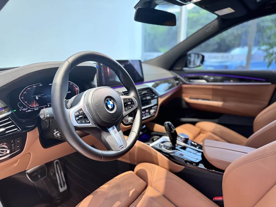 BMW 6 Series GT 2024 car image #11