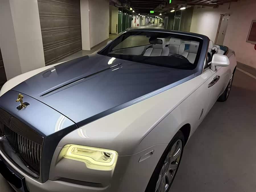 Rolls-Royce Dawn 2018 car image #11