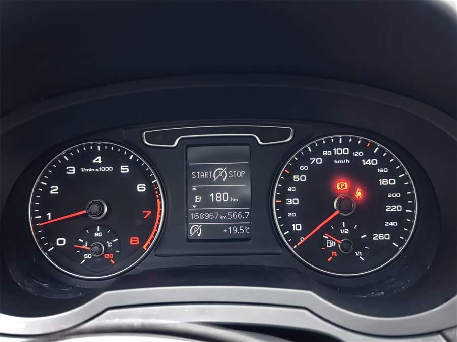 奥迪 奥迪Q3 2015 汽车图片 #11