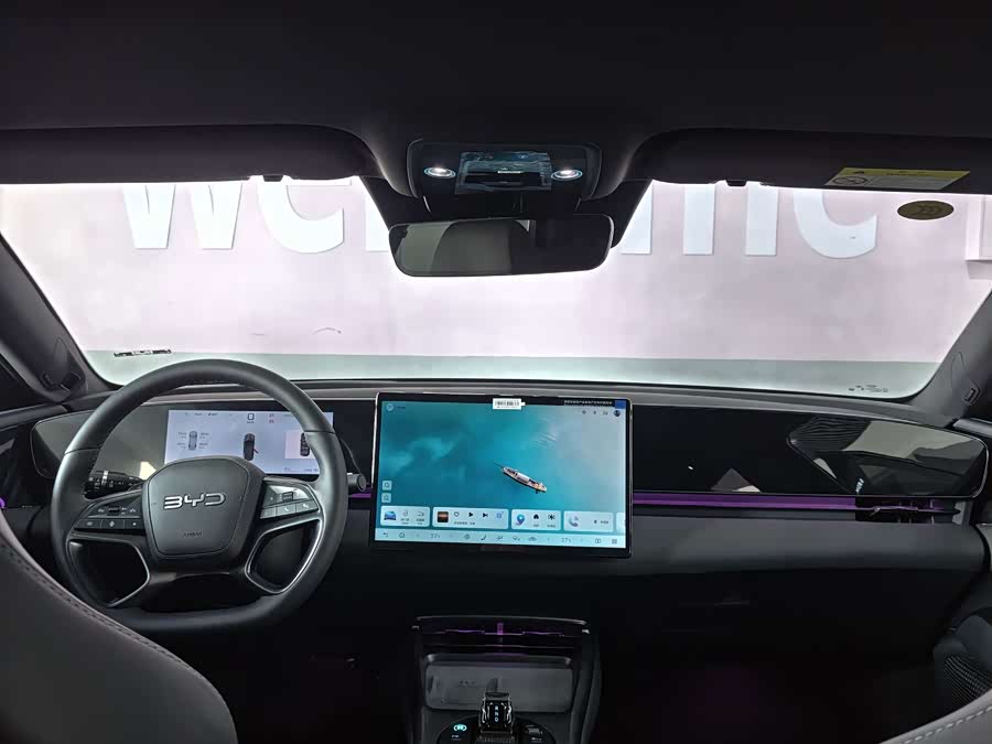 BYD Seal 2025 #11 BYD Seal 2025 car image #11